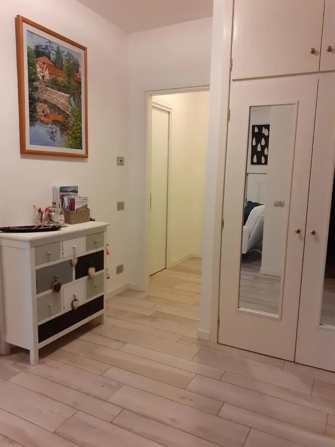 Apartment Casa Di Sofia E Oscar Lago Di Como Canzo Italy